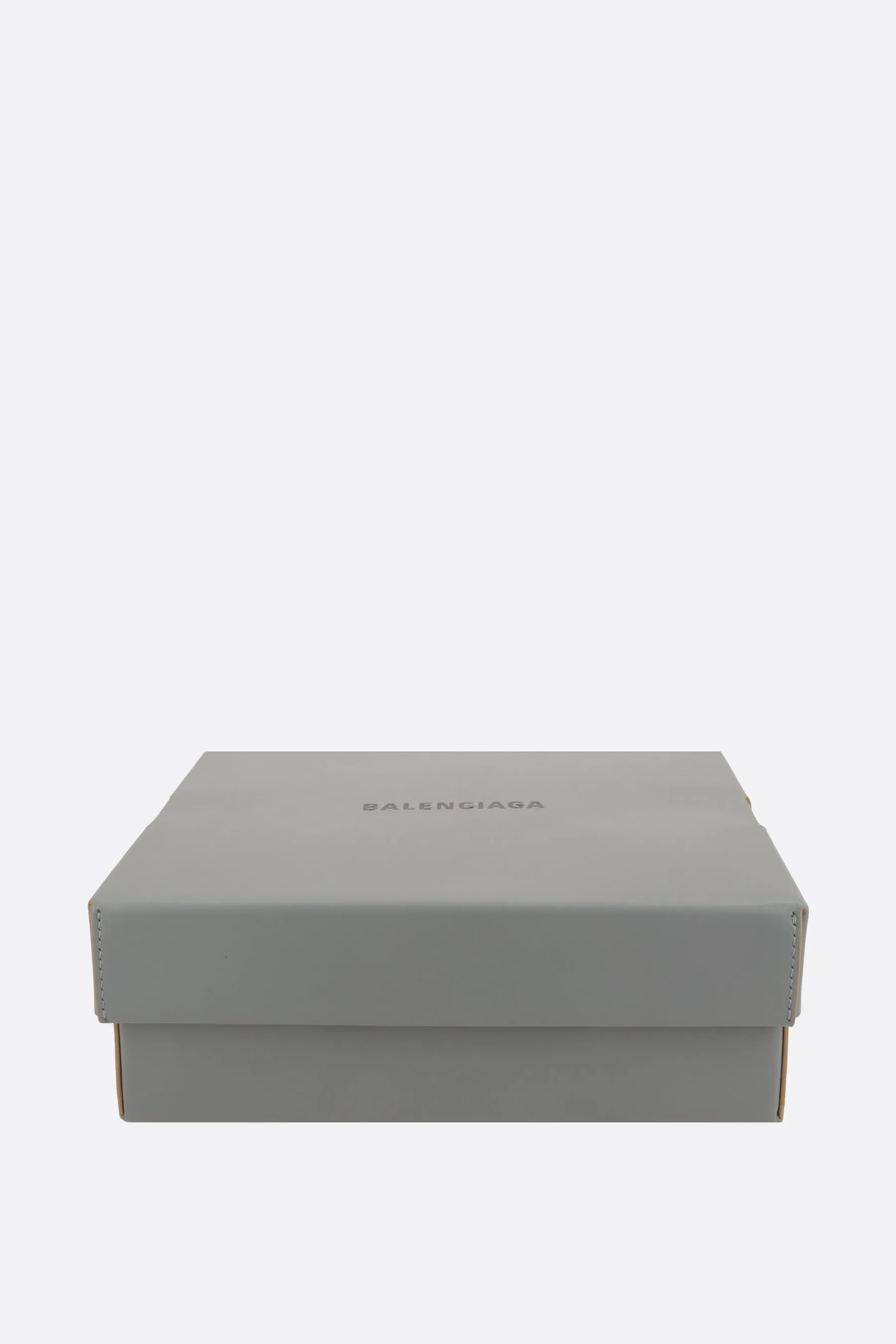 Box clutch in smooth leather