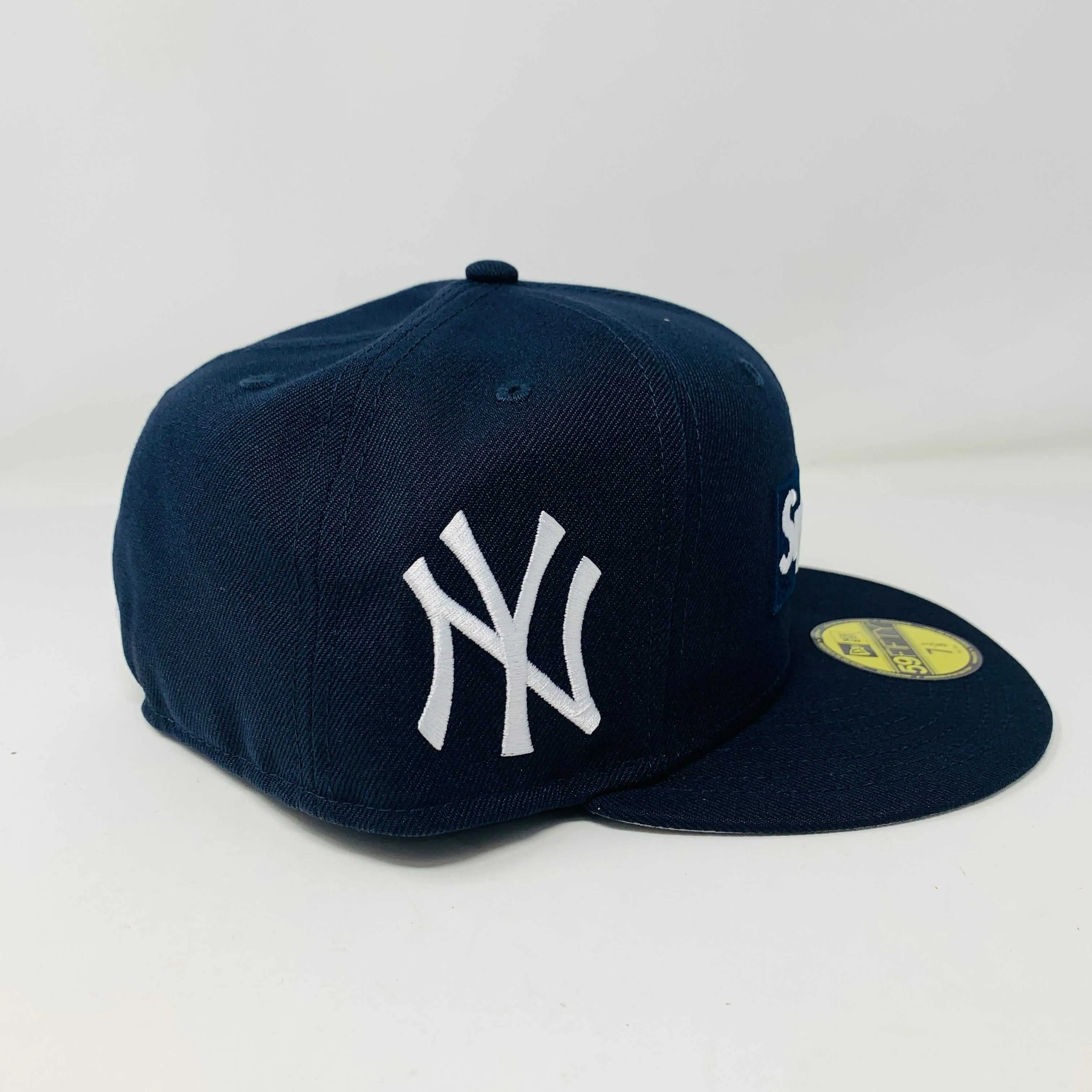 Supreme MLB Teams New York Box Logo New Era 59Fifty Fitted Cap Navy